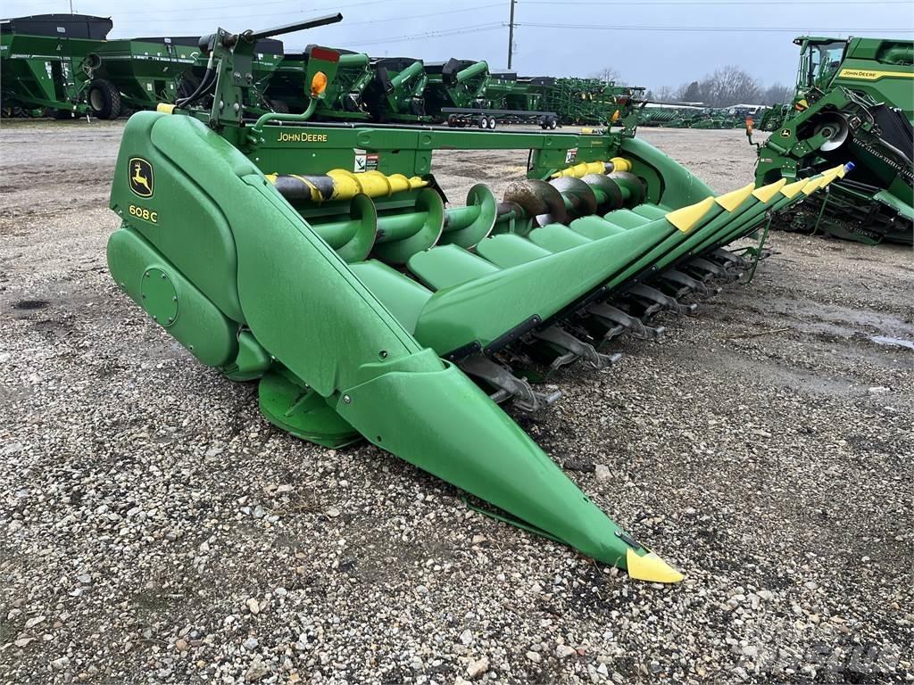 John Deere 608C Príslušenstvo a náhradné diely ku kombajnom