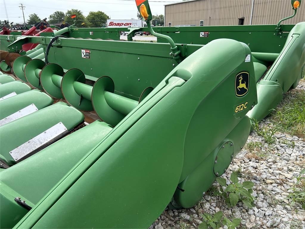 John Deere 612C Príslušenstvo a náhradné diely ku kombajnom