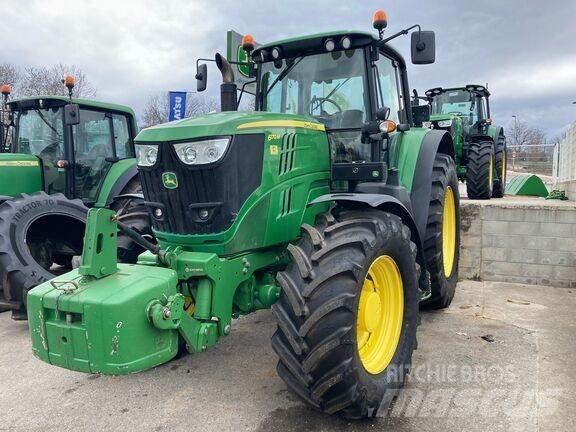 John Deere 6170M Traktory
