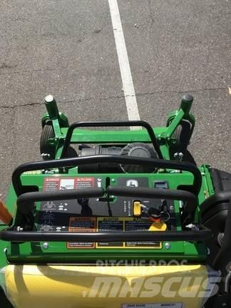 John Deere 648R Samochodné kosačky