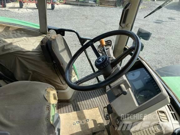 John Deere 6910 Traktory