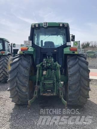 John Deere 6910 Traktory