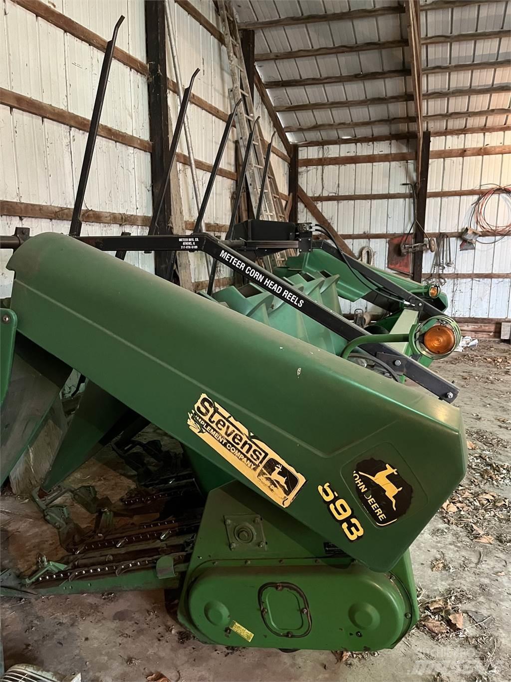 John Deere 693 Príslušenstvo a náhradné diely ku kombajnom