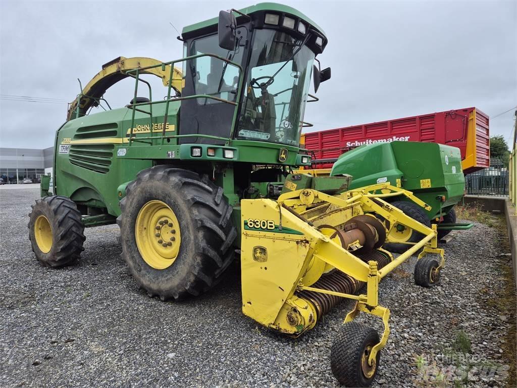 John Deere 7300 Žacie rezačky