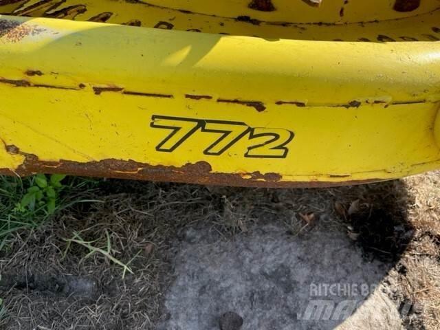 John Deere 772 Stroje na zber krmovín-príslušenstvo