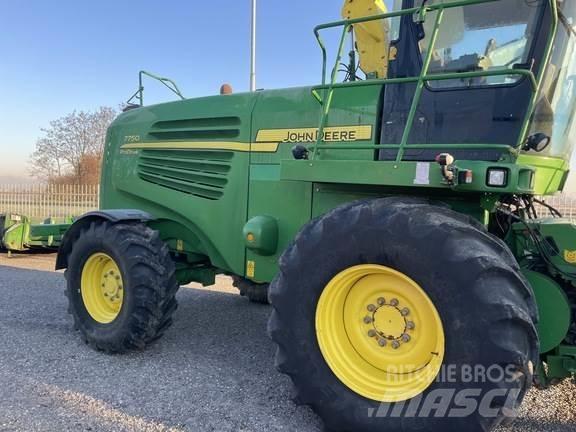 John Deere 7750 Žacie rezačky