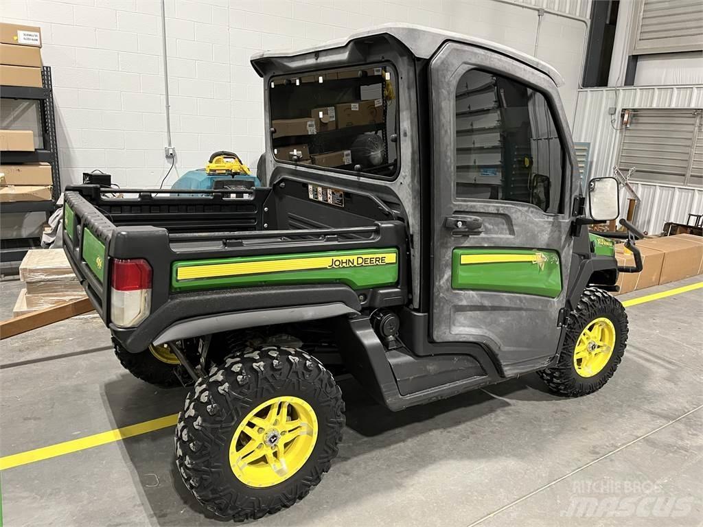 John Deere 865m Úžitkové vozne