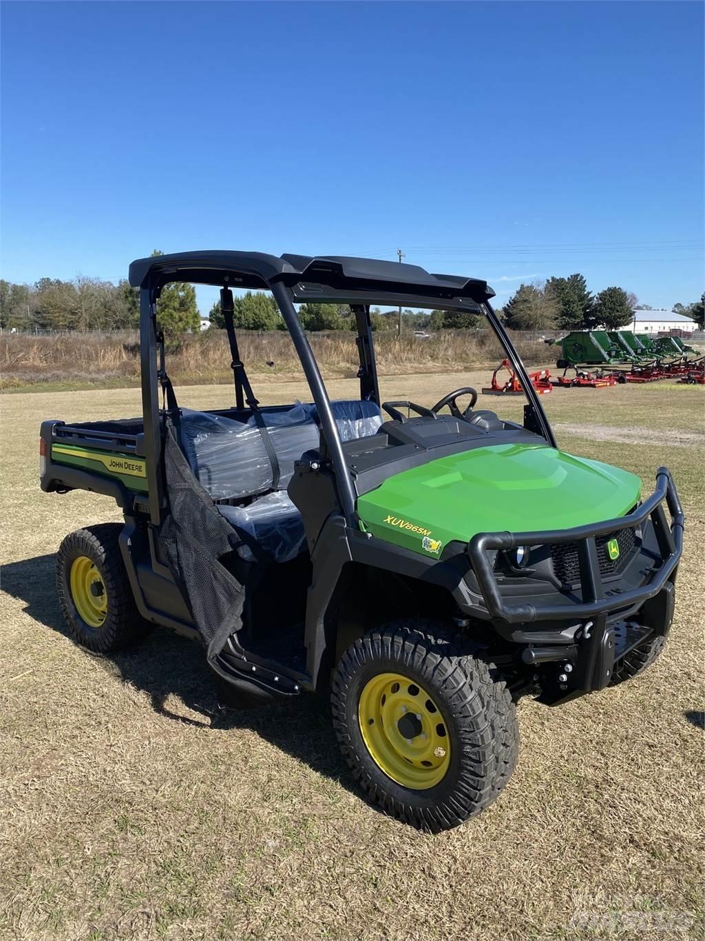John Deere 865M Úžitkové vozne