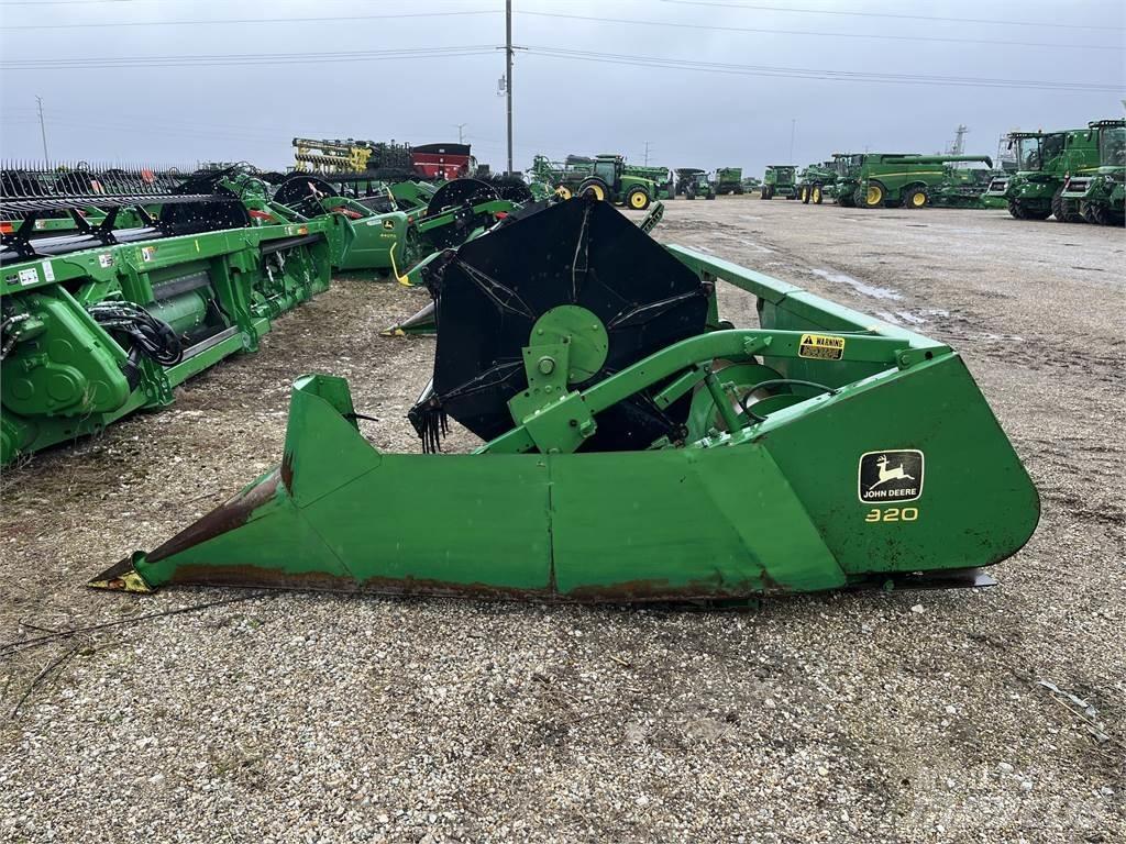 John Deere 920F Príslušenstvo a náhradné diely ku kombajnom
