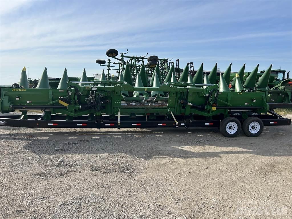 John Deere C12F Príslušenstvo a náhradné diely ku kombajnom