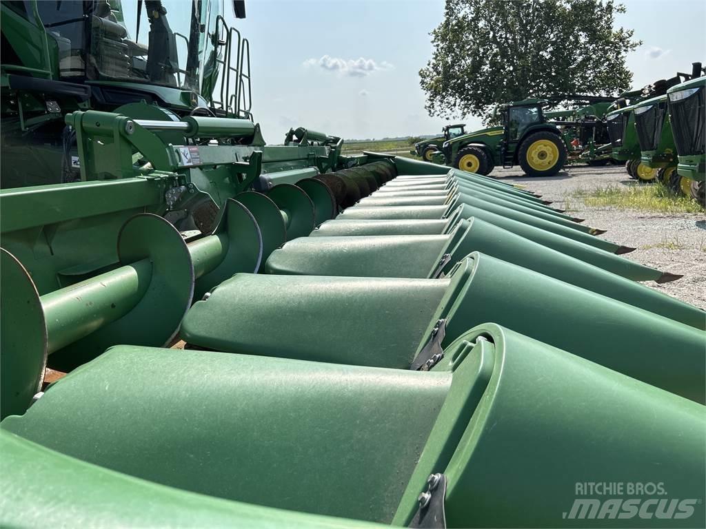 John Deere C12F Príslušenstvo a náhradné diely ku kombajnom
