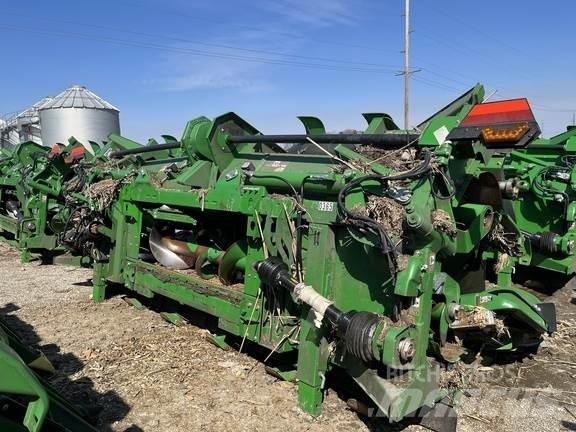 John Deere C12F Príslušenstvo a náhradné diely ku kombajnom
