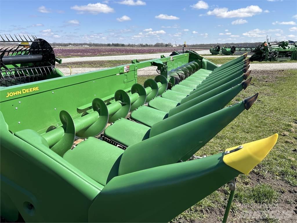 John Deere C12R Príslušenstvo a náhradné diely ku kombajnom