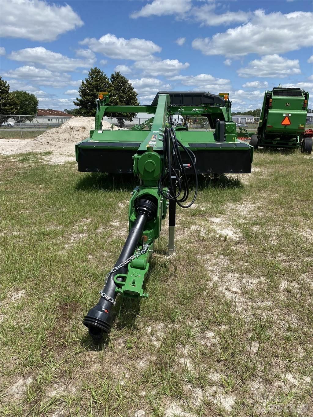 John Deere C350 Žací stroj-kondicionér