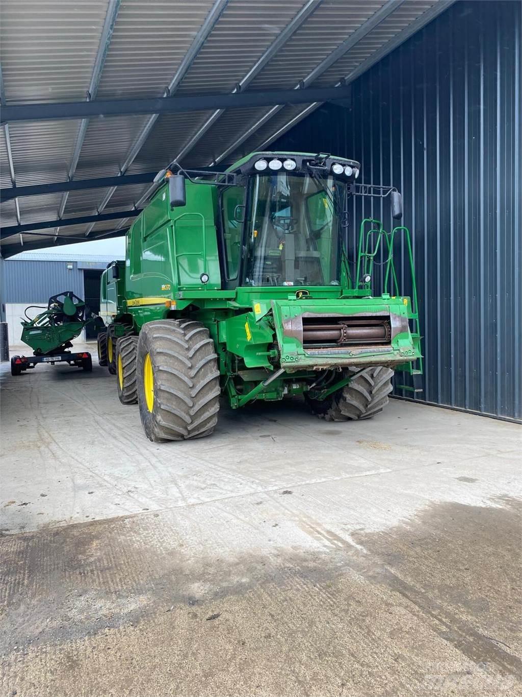 John Deere C670 Kombinované zberacie stroje
