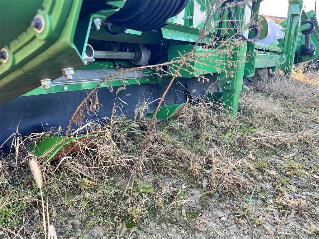 John Deere C8R Príslušenstvo a náhradné diely ku kombajnom