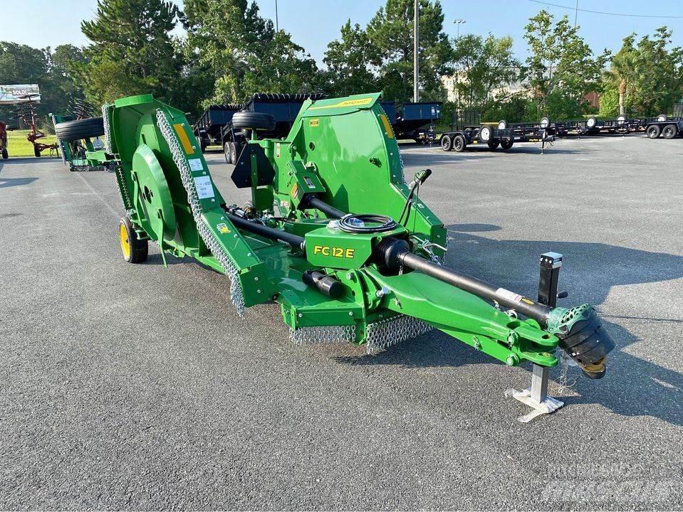 John Deere FC15E Drviče a rezače balíkov