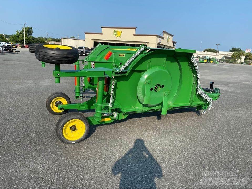 John Deere FC15E Drviče a rezače balíkov