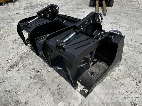 John Deere GS78B Drapáky