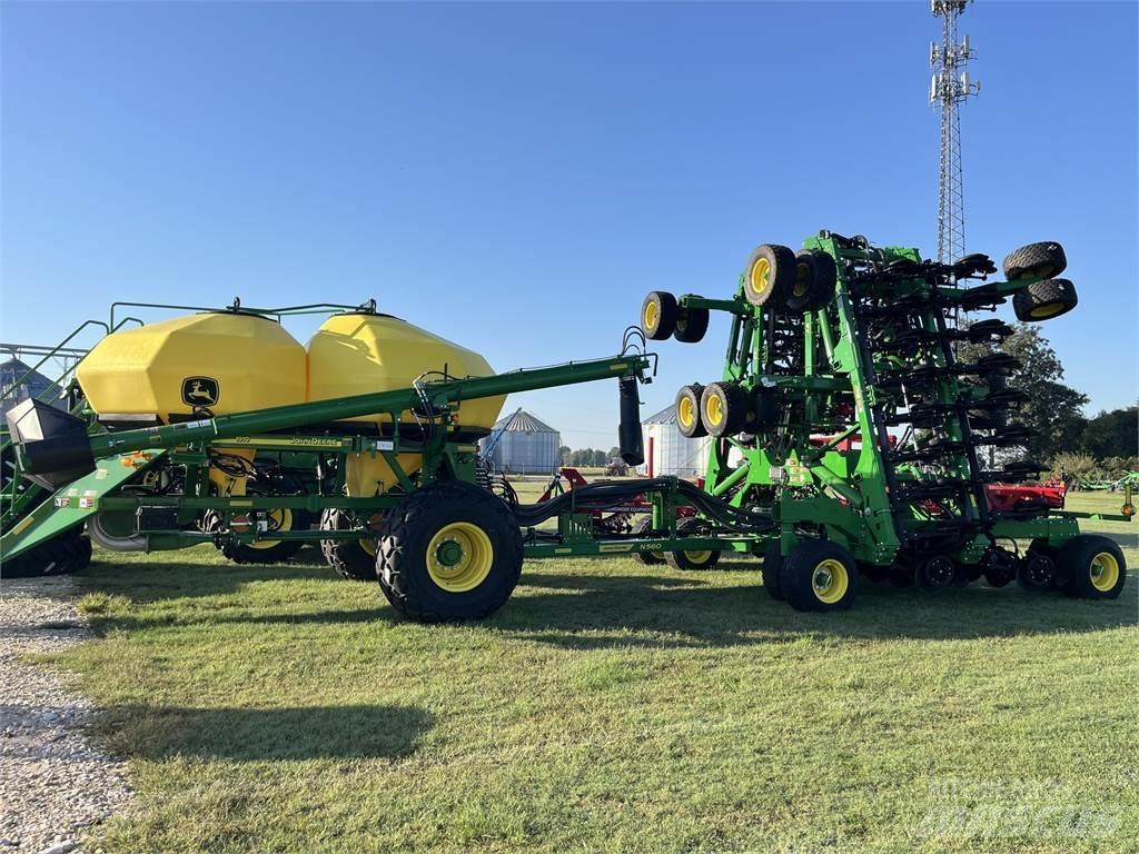 John Deere N560 Mechanické sejačky