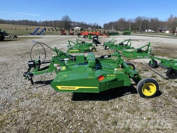 John Deere RC8M Drviče a rezače balíkov