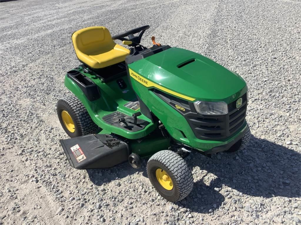 John Deere S100 Samochodné kosačky