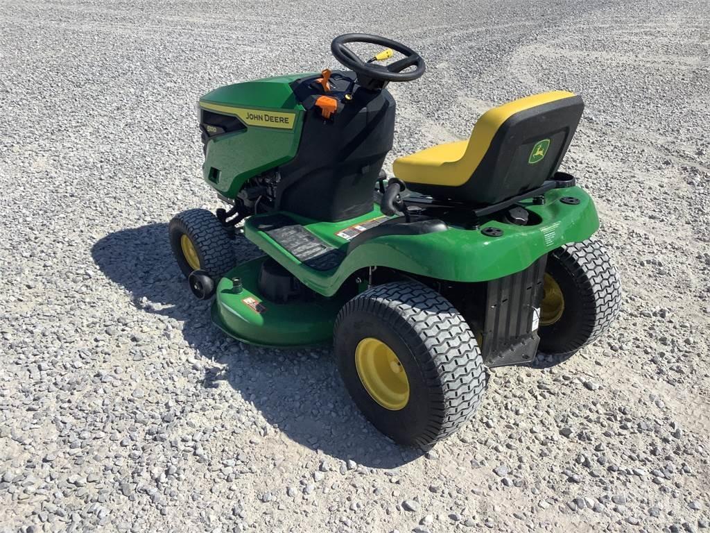 John Deere S100 Samochodné kosačky