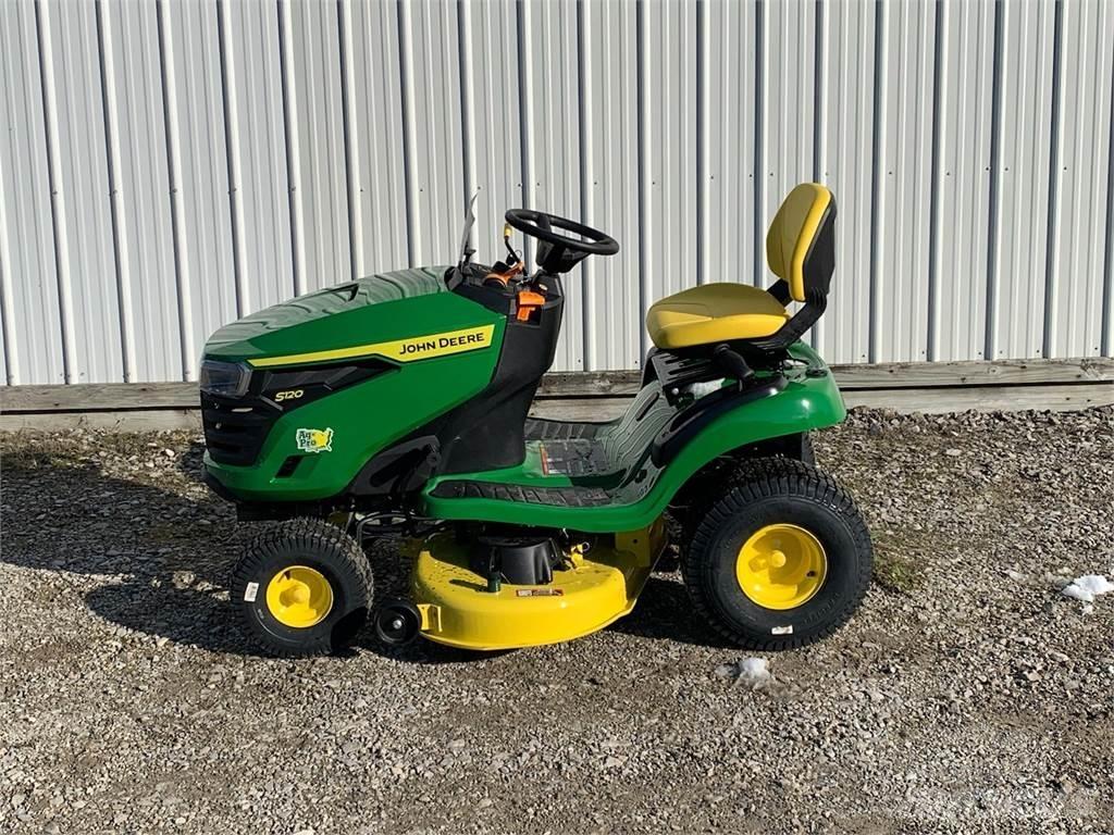 John Deere S120 Samochodné kosačky