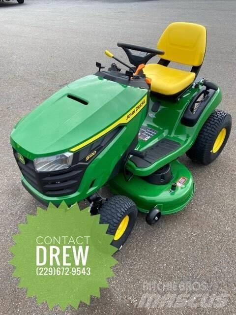 John Deere S120 Samochodné kosačky