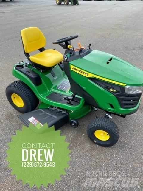 John Deere S120 Samochodné kosačky