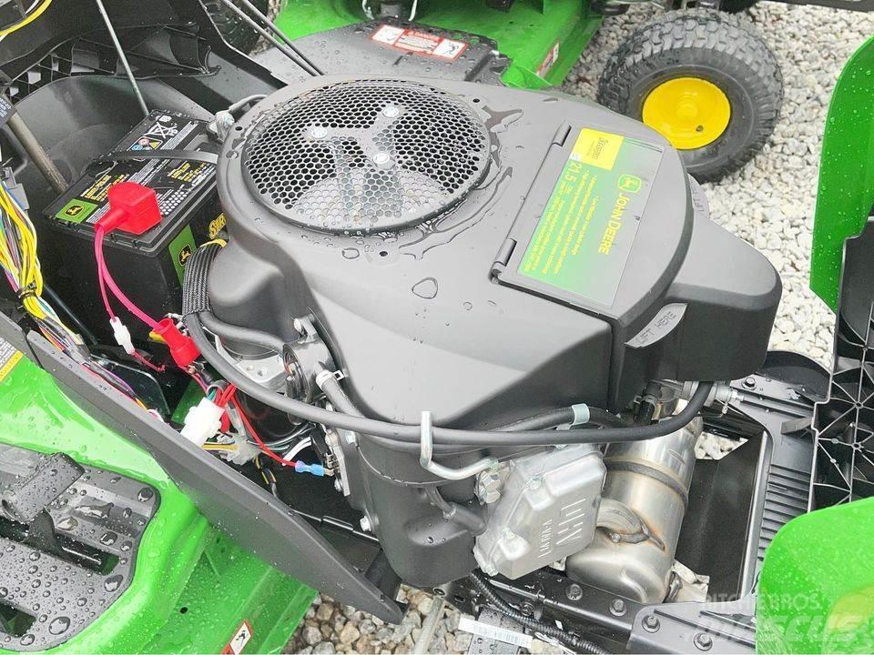 John Deere S240 Kompaktné traktory