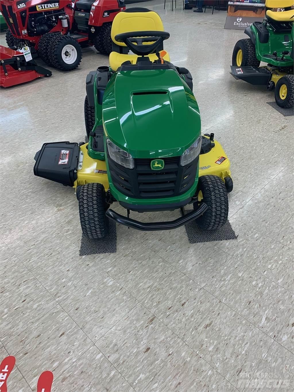 John Deere S240 Kompaktné traktory