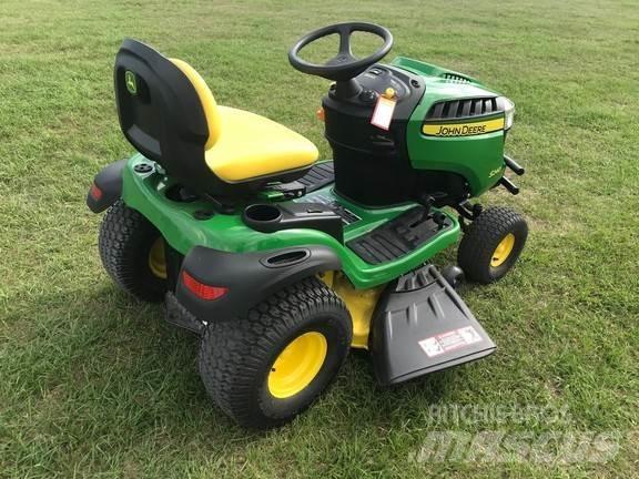 John Deere S240 Kompaktné traktory