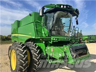 John Deere S770 Kombinované zberacie stroje