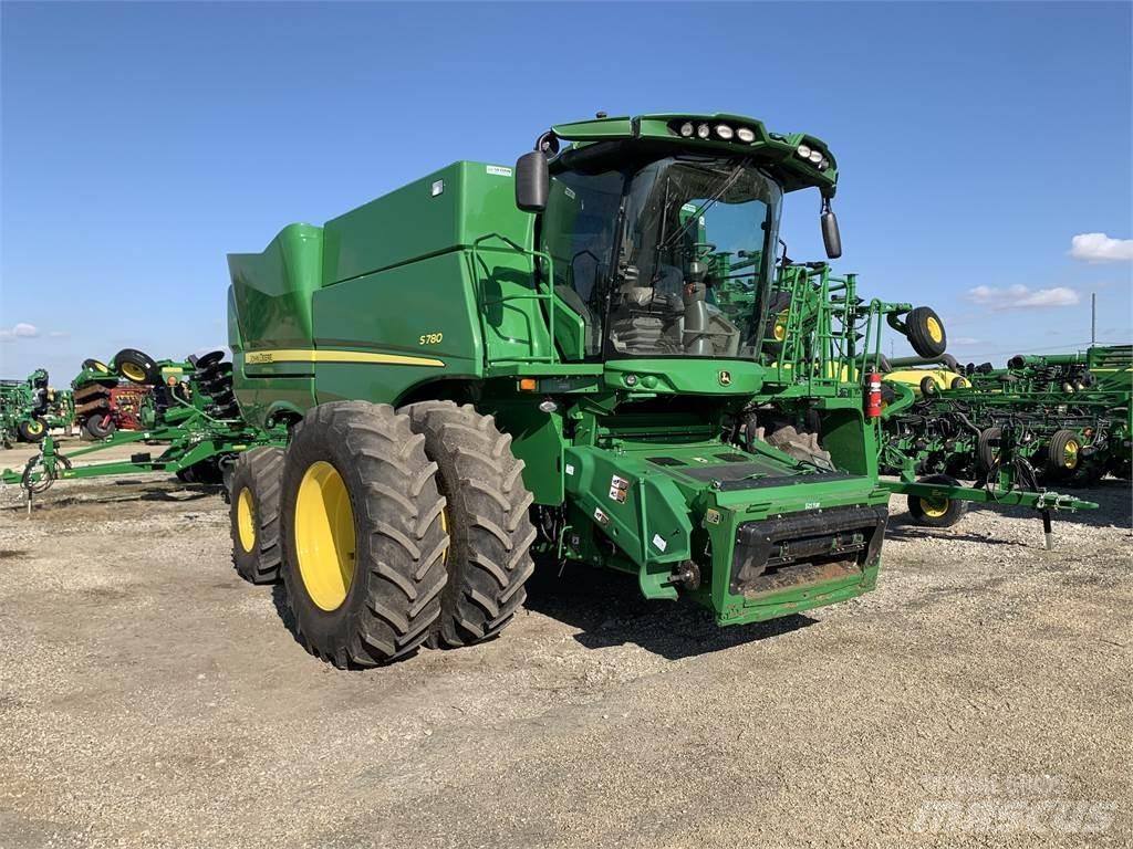 John Deere S780 Kombinované zberacie stroje