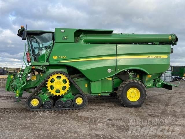 John Deere S780 Kombinované zberacie stroje