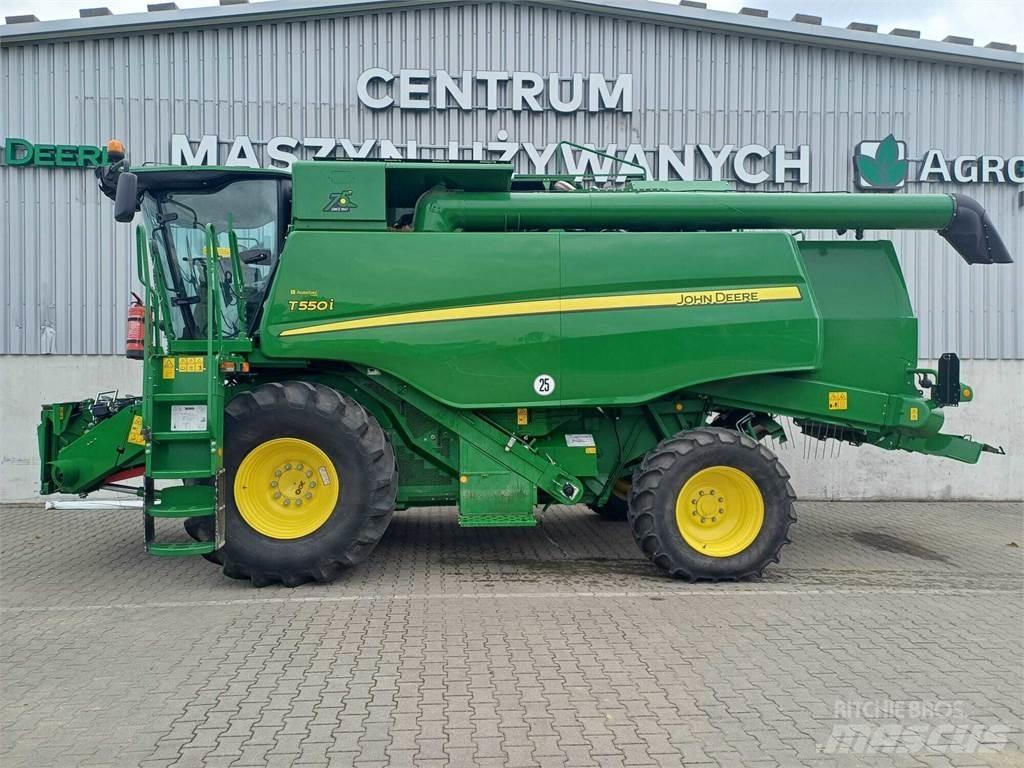 John Deere T550 Kombinované zberacie stroje