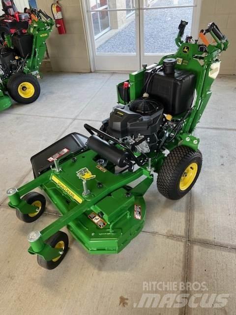 John Deere W36R Vedené kosačky