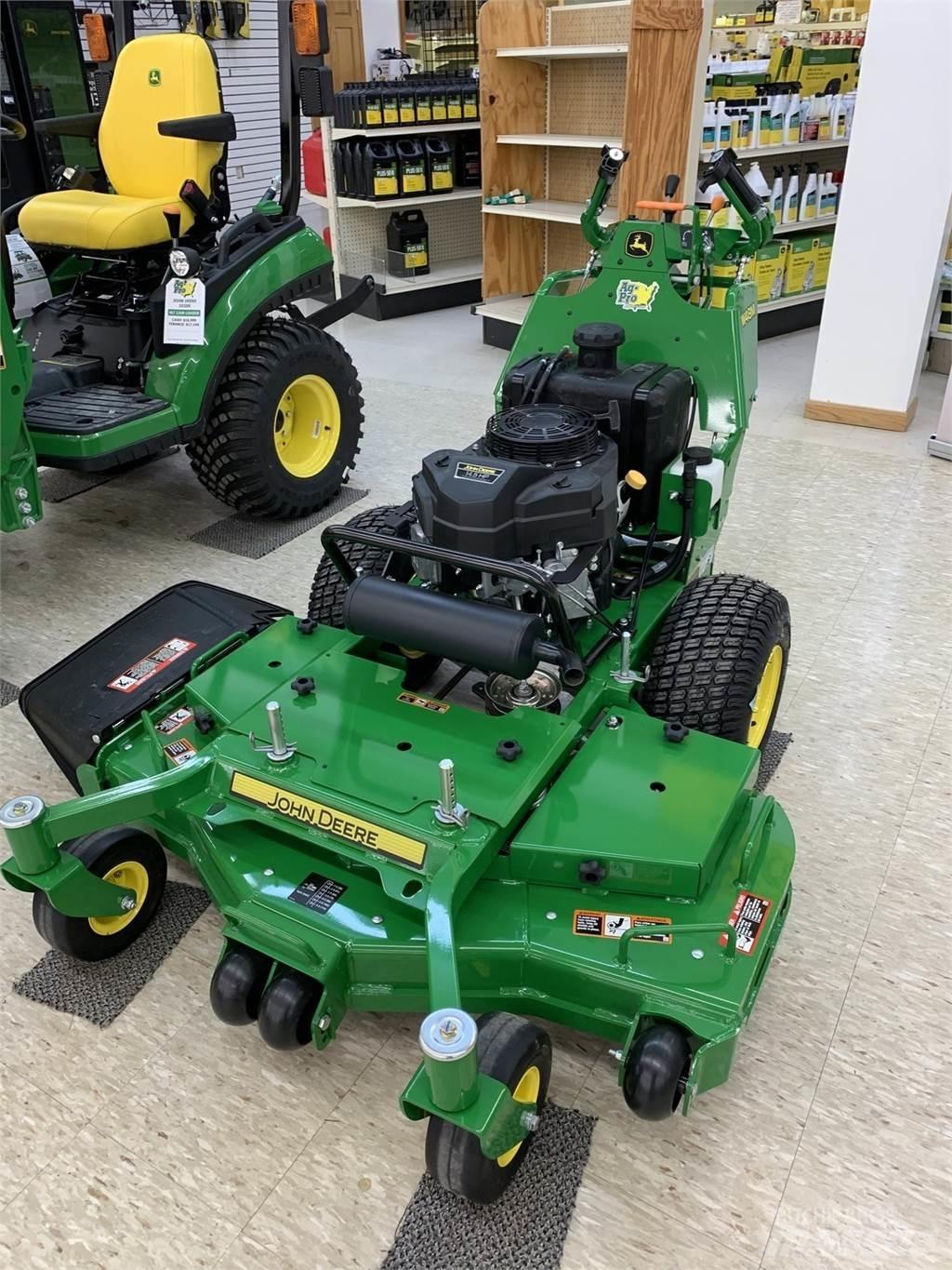 John Deere W48M Vedené kosačky