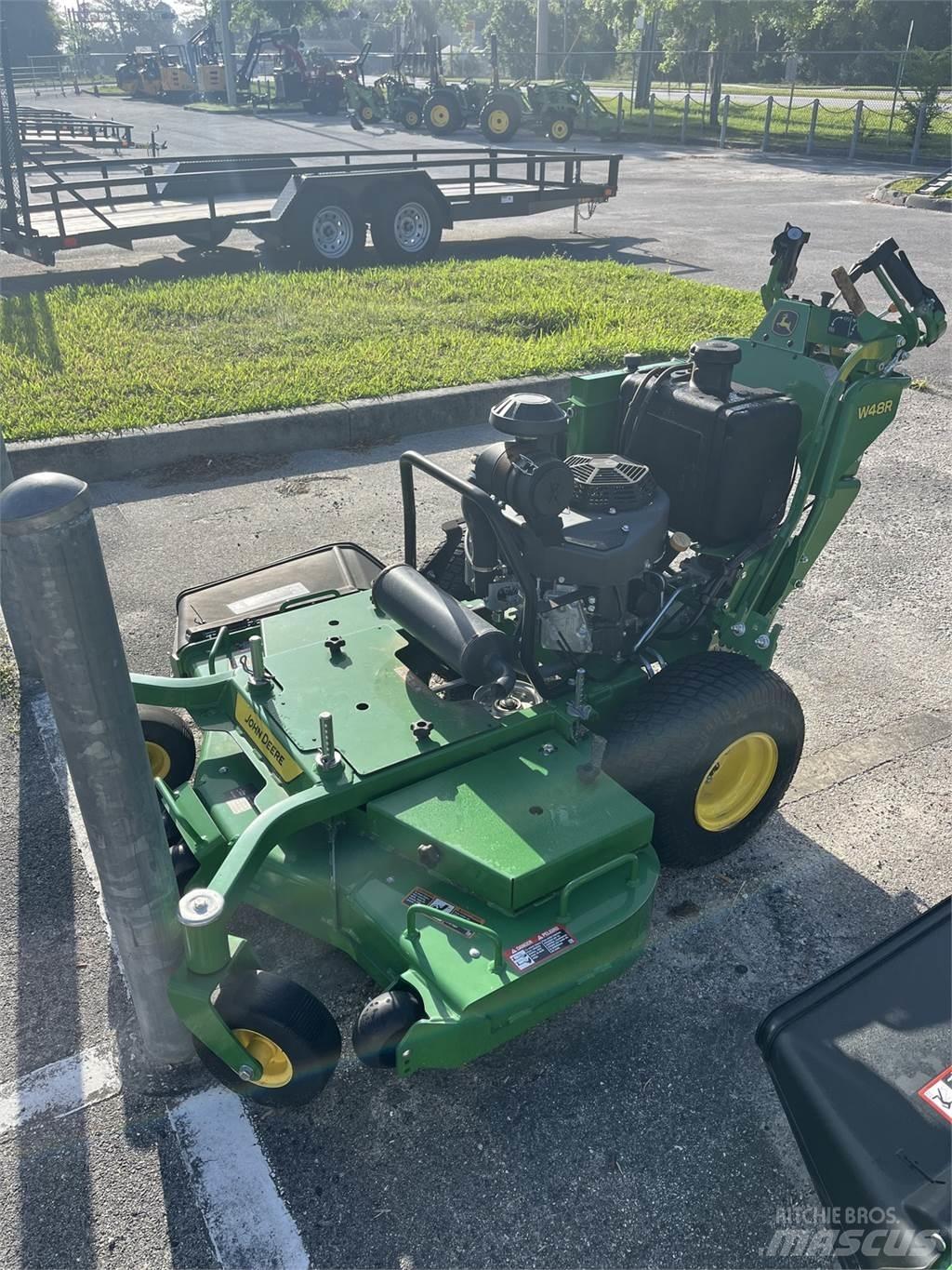 John Deere W48R Vedené kosačky