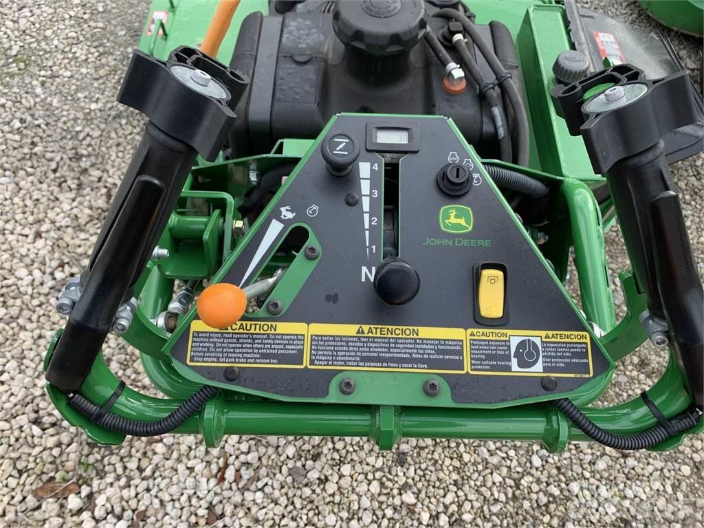 John Deere W52R Vedené kosačky