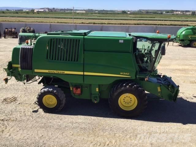 John Deere W540 Kombinované zberacie stroje