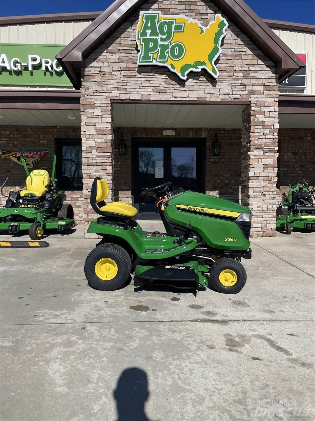 John Deere X350 Kompaktné traktory