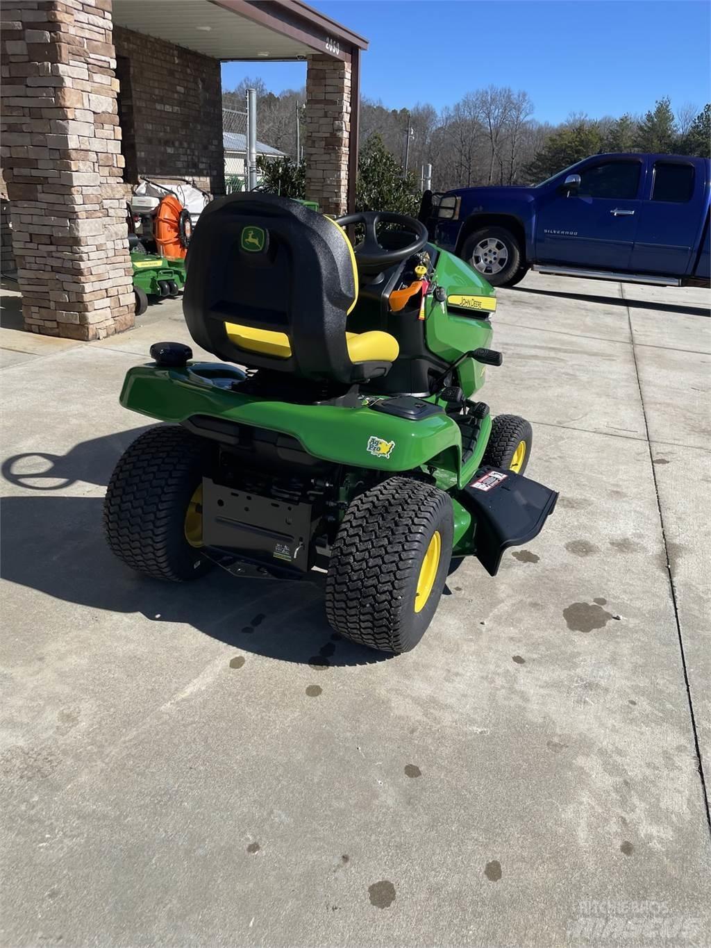 John Deere X350 Kompaktné traktory