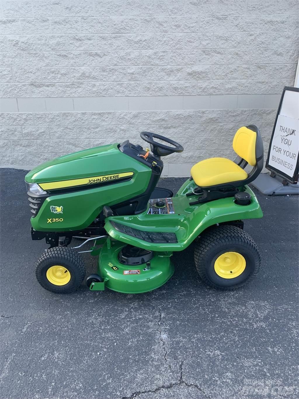 John Deere X350 Kompaktné traktory