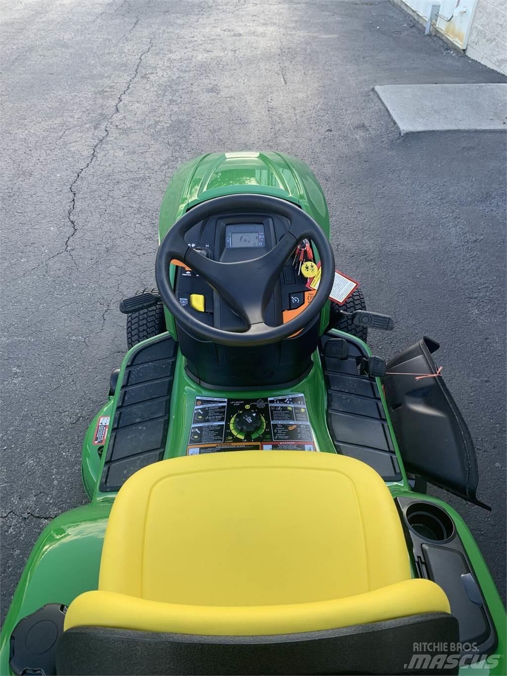 John Deere X350 Kompaktné traktory