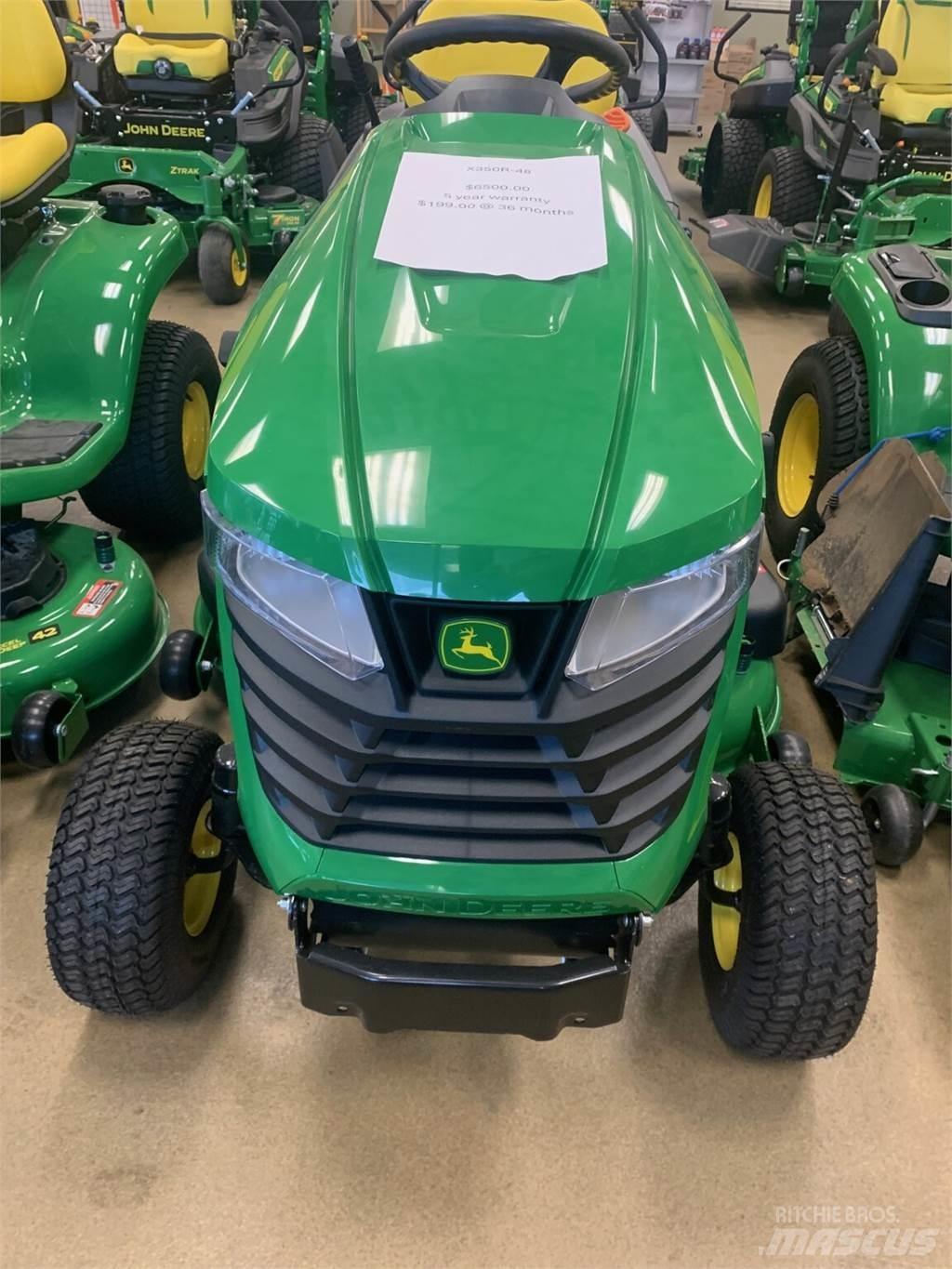 John Deere X350 Kompaktné traktory