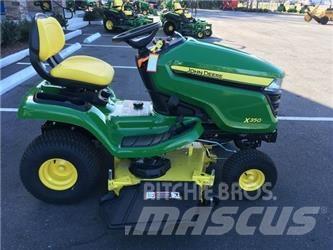 John Deere X350 Kompaktné traktory