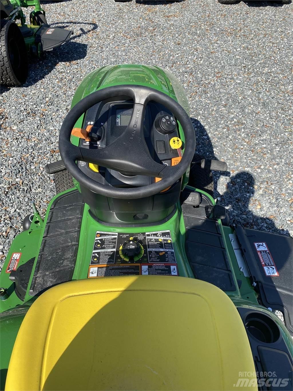 John Deere X350 Kompaktné traktory