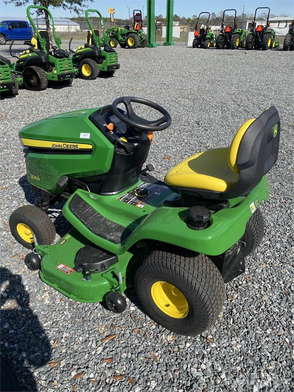 John Deere X350 Kompaktné traktory